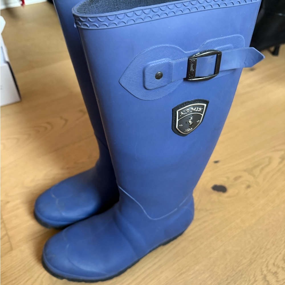 Kamik Rain Boots size 9